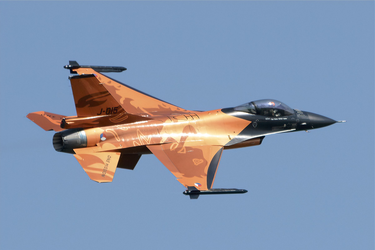 Royal Netherlands Air Force F-16 in flight