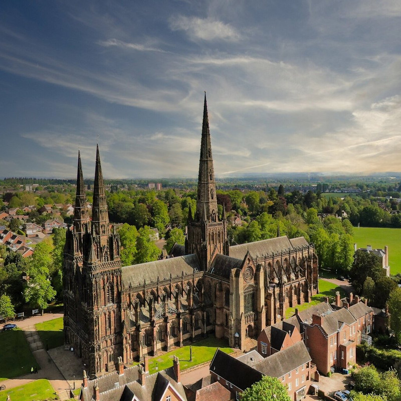 1927671-eb0a16a5-boney-m-live-in-lichfield-cathedral-1024