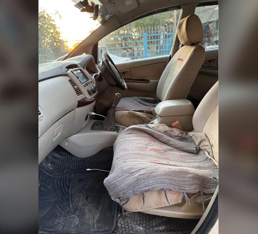 Used Toyota Innova G 8-Seater Mumbai