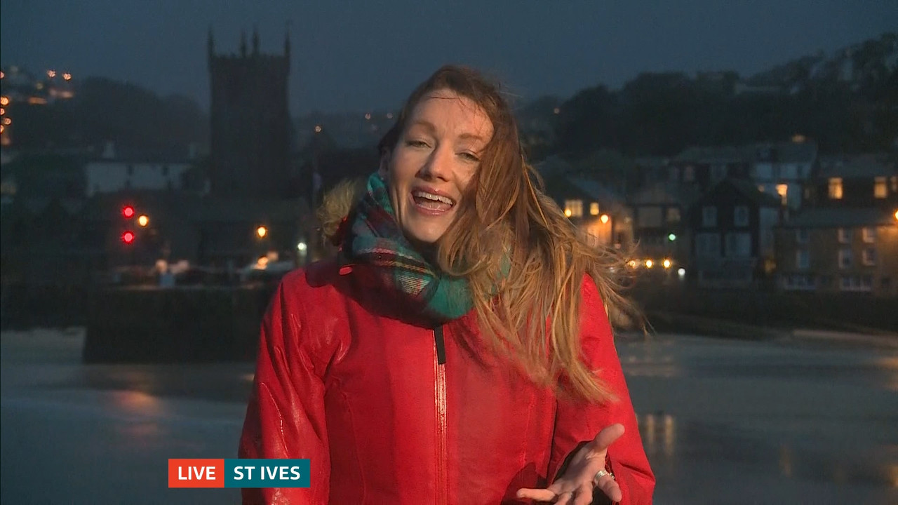 02.19 - 18.00.00 - ITV News West Country. News for Devon, Cornwall, S....ts_snapshot_08.08.675