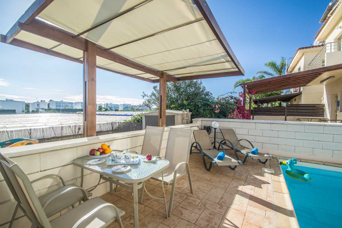 5-VILLA-IN-KAPPARIS-FOR-RENT