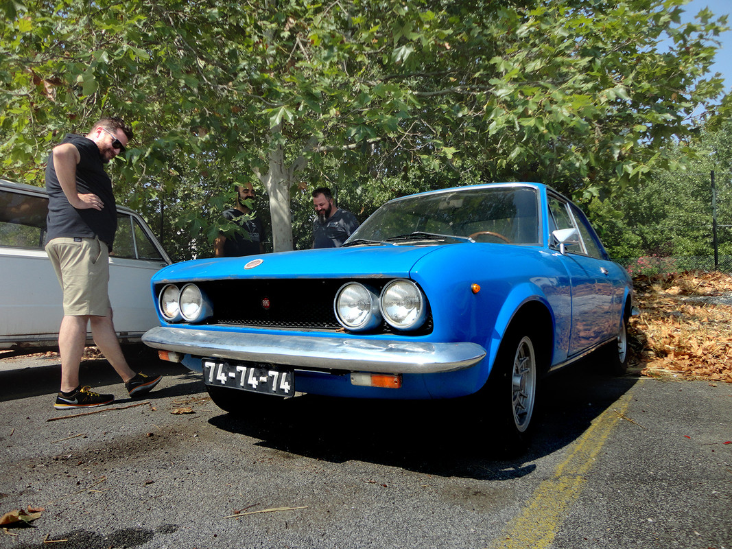 FIAT_124COUPE_RELVAS1808-1B
