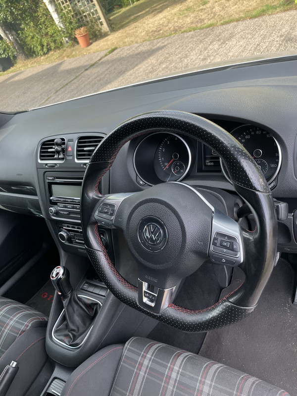 A664CB80-810C-4286-975D-CCD1306957E8