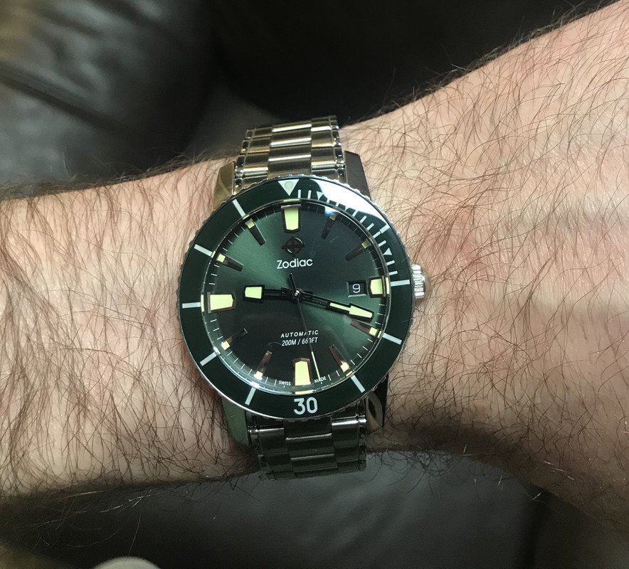 D033B96E-F9B5-4A3E-93A3-35A62DAA1172