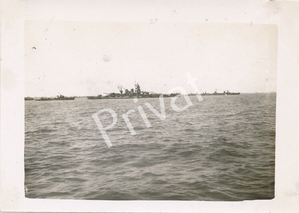 Foto WK II Italienische Flotte kapituliert vor Alexandria Mittelmeer L1.77 (2)