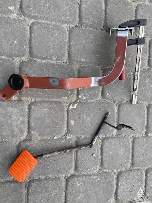 20798877-B980-4542-9F24-5809E7D0FB09