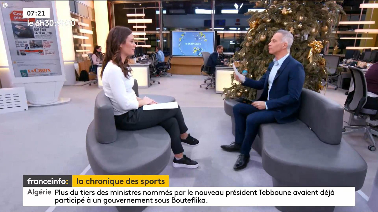 03 January - 05.29.00 - Le 6h30 9h30. Entre JT, chroniques, invi