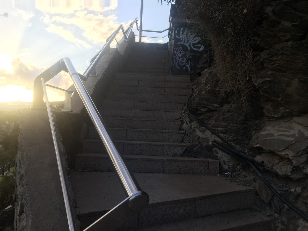 79D36910-2B28-4DEE-BB21-7F10B0875F4B