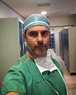 16C17805-248C-4AAE-B0E9-9379A3BDA330