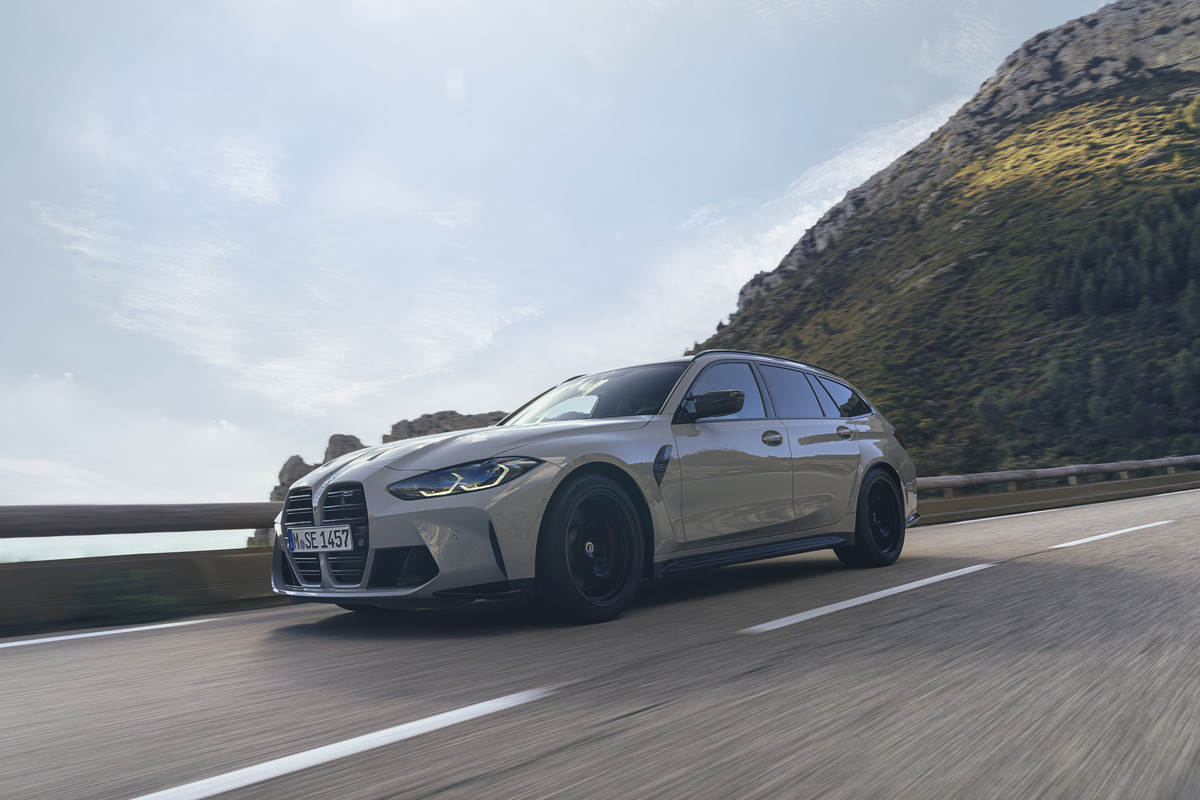P90468228_highRes_the-first-ever-bmw-m