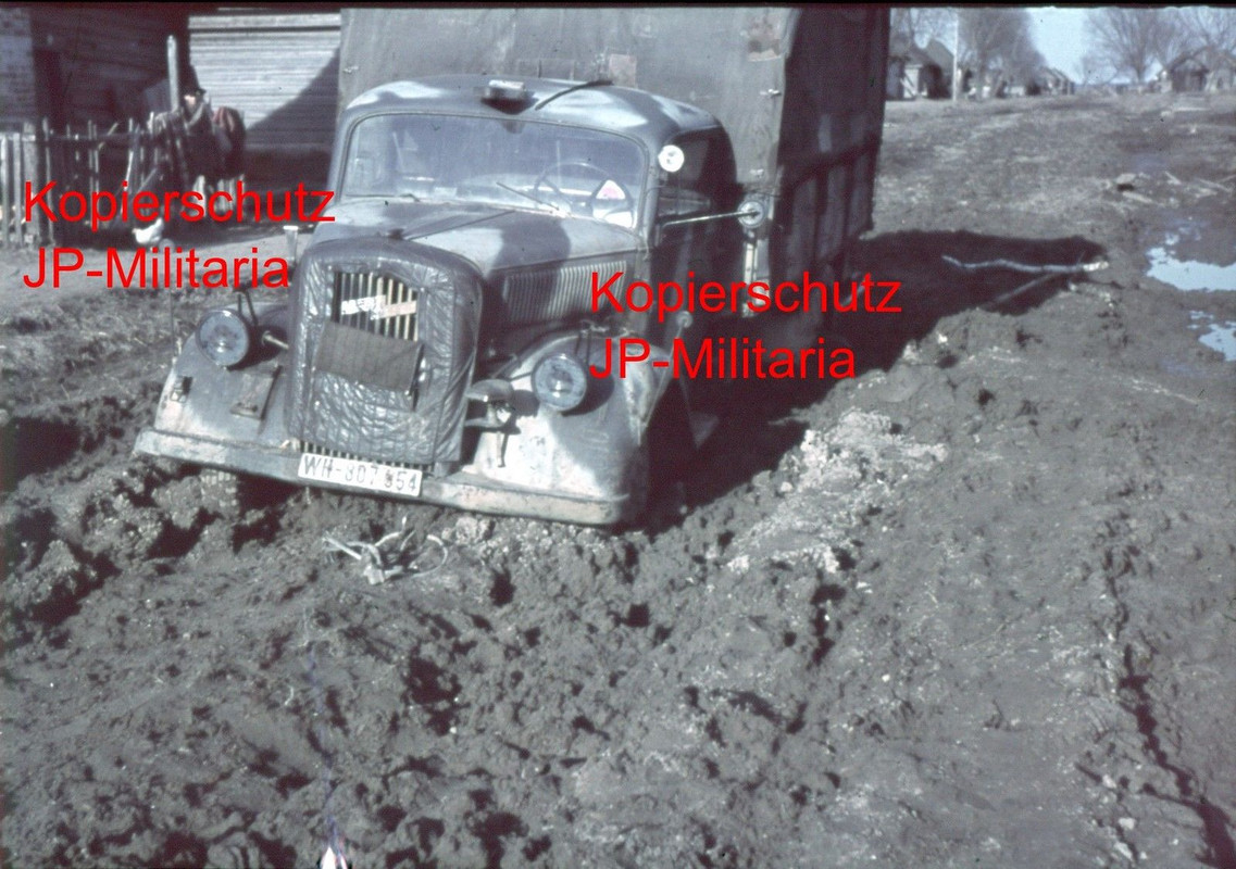 Foto Fahrzeug StuG Sturmgeschütz Einheit Ostfron