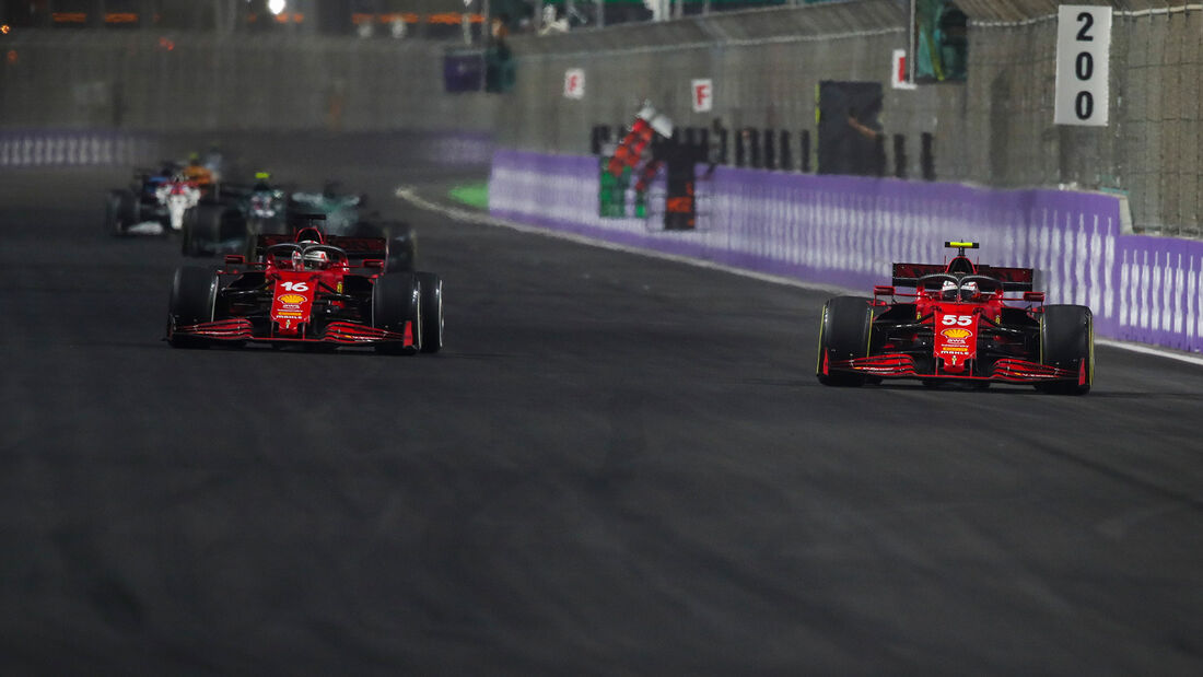 Leclerc-Sainz-Ferrari-GP-Saudi-Arabien-2021-Jeddah-Rennen-169Gallery-b9870f66-1856903