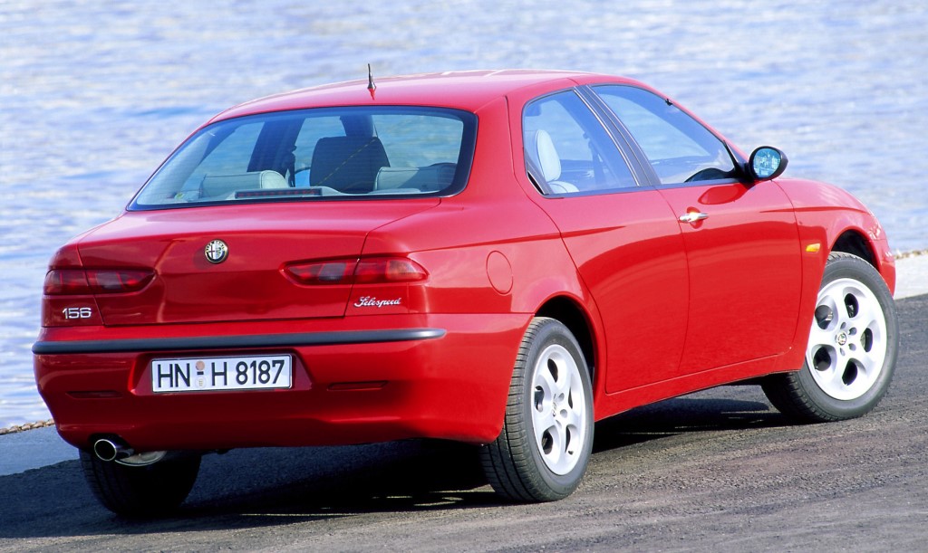 Alfa-Romeo-156