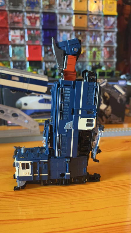 Masterpiece-MPG-02-Getsuei-02