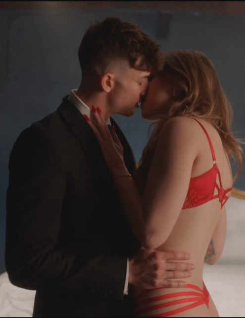 Mirror Mirror (2024) Deeper English Short Film 720p HDRip 200MB Download