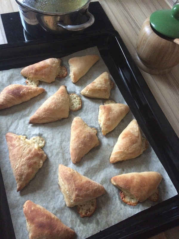 C80A8C96-1DF7-473D-B0FC-77E63BBD793B