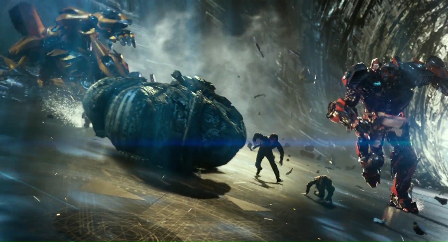Transformers: The Last Knight 2017 WebRip [Hindi + Tamil + Telugu + English] 480p, 720p, 1080p ESub Screenshot