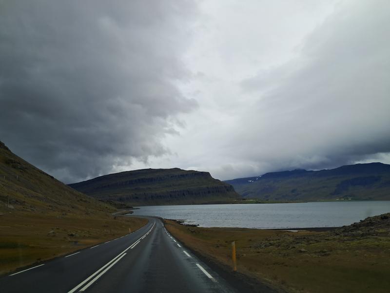 Fiordos, mar y roca. - Islandia, donde la tierra ruge. (4)