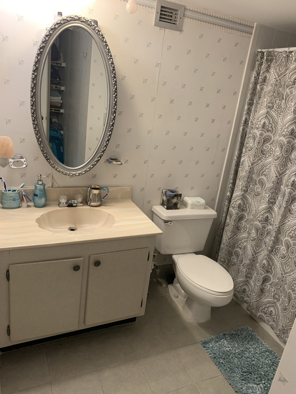 F84C0D22-09F3-41BC-B33A-F6B95325595D