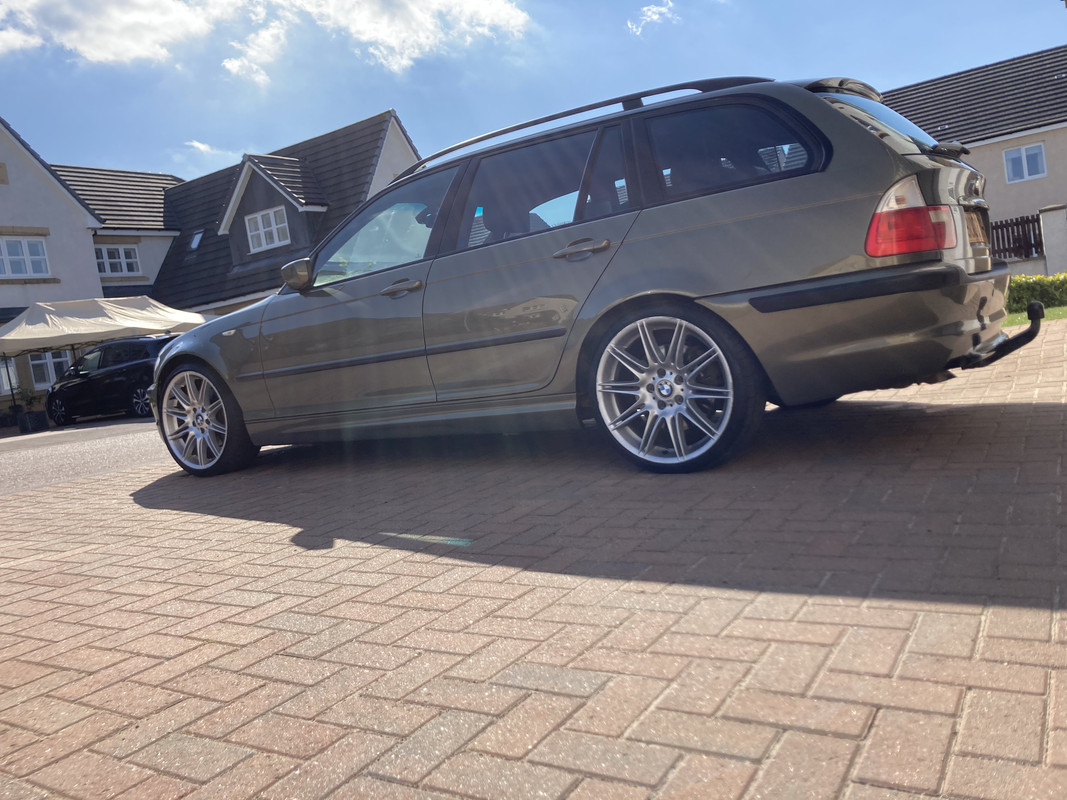 11AFC2AA-1556-4E69-A4A3-B3985C1D51D4