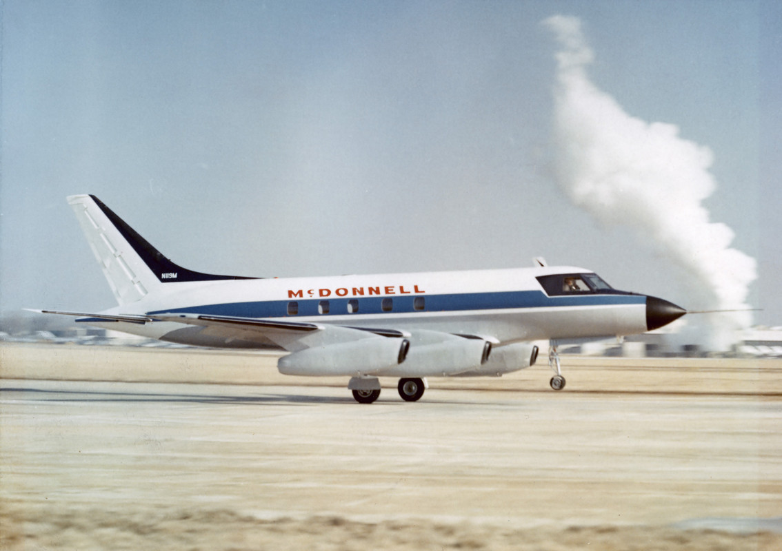 D4C 1665 Model 119 N19M