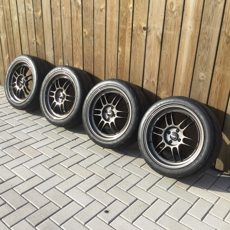 A776DD51-29C3-4A17-A7BF-DA8C0D4BB696