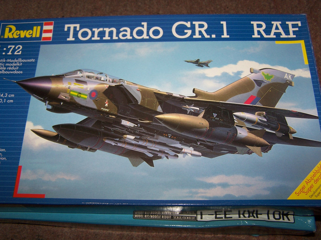 Revell_TornadoGR.jpg