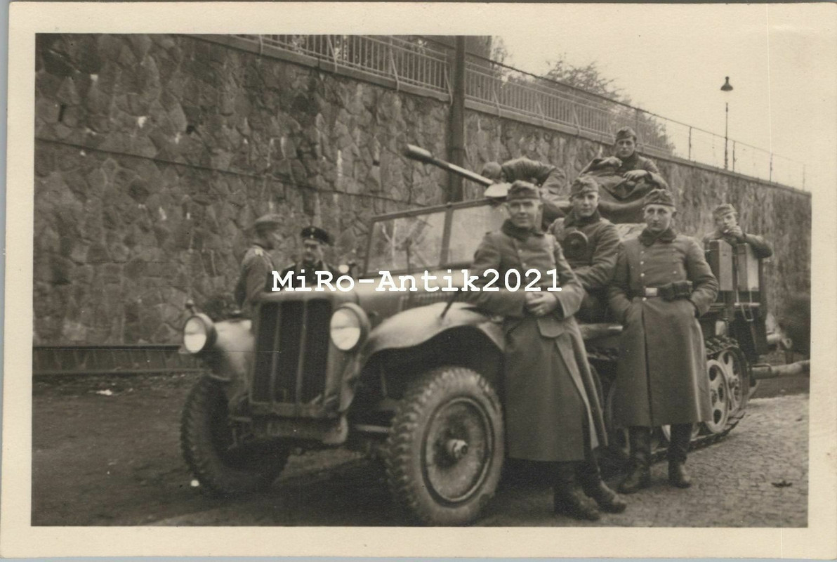 kleines Sonder KFZ mit Flak Geschütz in Polen 1939