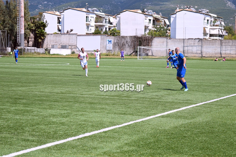 , &Pi;&alpha;&nu;&theta;&omicron;&upsilon;&rho;&iota;&alpha;&kappa;ό&sigmaf;- &Pi;&alpha;&lambda;&lambda;&eta;&xi;&omicron;&upsilon;&rho;&iota;&alpha;&kappa;ό&sigmaf; 3-0: &Mu;&epsilon; &tau;&omicron; &delta;&epsilon;&xi;ί &sigma;&tau;&alpha; &mu;&pi;&alpha;&rho;ά&zeta; &mu;&epsilon; &chi;&alpha;&tau; &tau;&rho;&iota;&kappa; &tau;&omicron;&upsilon; &Alpha;&gamma;&gamma;&epsilon;&lambda;ή (&phi;&omega;&tau;&omicron;&gamma;&rho;&alpha;&phi;ί&epsilon;&sigmaf;)