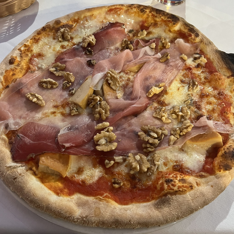 FDE7CFC1-10FA-41D4-9E81-2BF617A6EE38