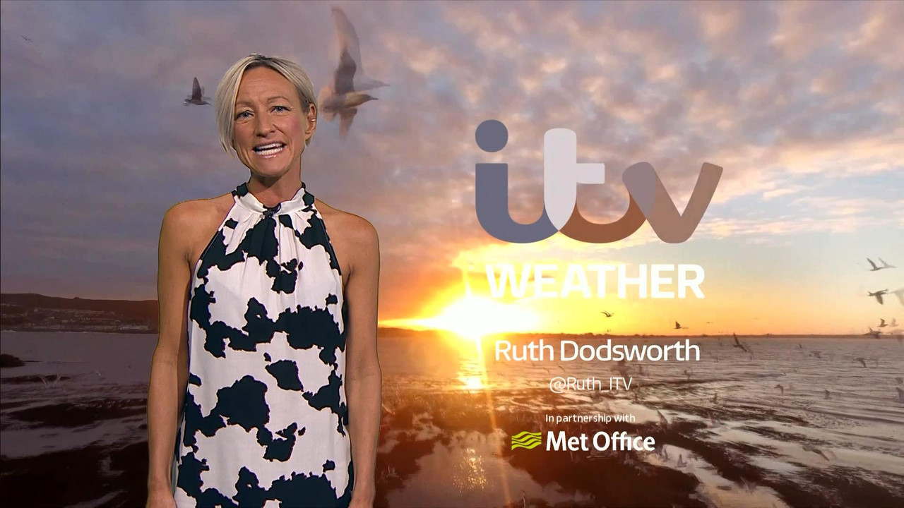 07.26 - 18.00.00 - ITV News London. The latest news in London and the....ts_snapshot_01.50.52_[2021.