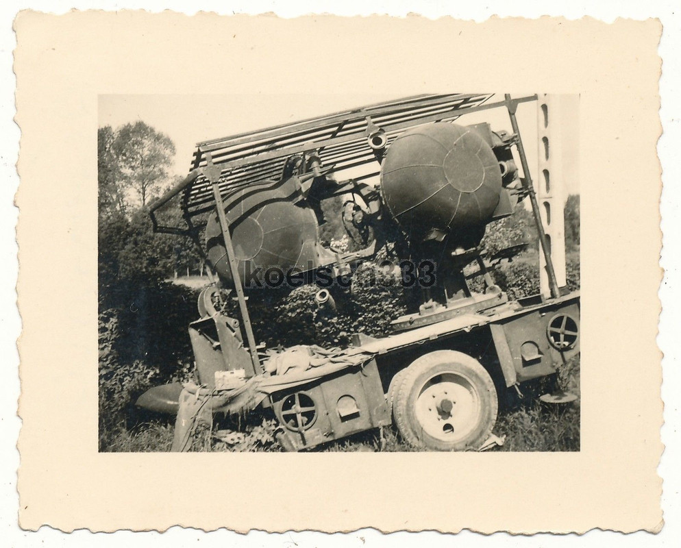 Foto französisches Horchgerät Kfz Sonderanhänger