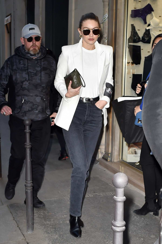 949CA61B-9642-4A58-9BDC-EAB7F093EDC4