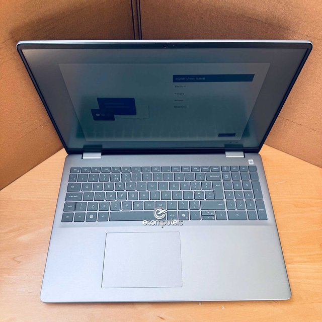 DELL Inspiron 16 5645 Ryzen 7 5.1ghz, 32GB Ram,1TB SSD, 16