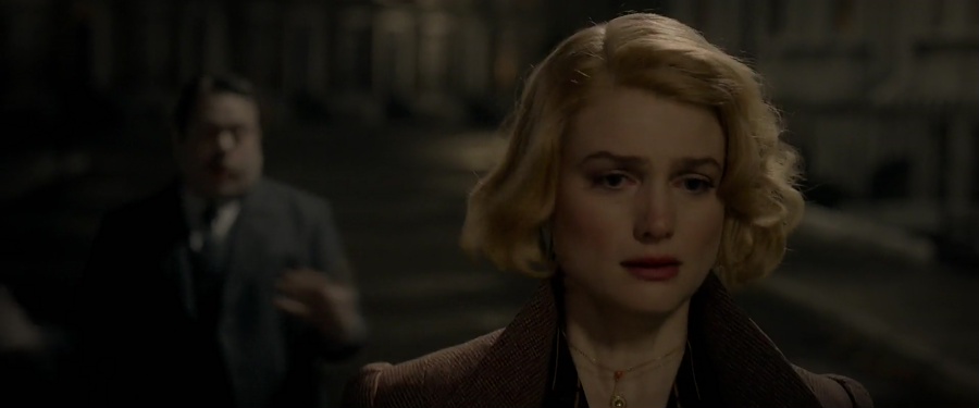 Fantastic Beasts: The Crimes of Grindelwald 2018 BluRay [Hindi + Tamil + Telugu + English] 480p, 720p, 1080p ESub Screenshot