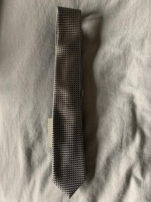 9948225B-3430-401A-AD47-8BA922A8C6E1