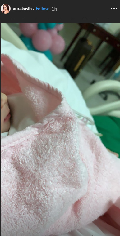 Instagram Story Aura Kasih