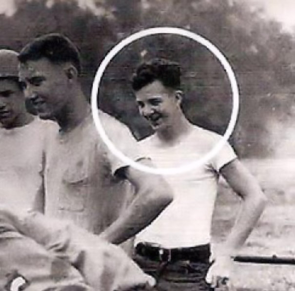 lee-oswald-cadet-crop.jpg