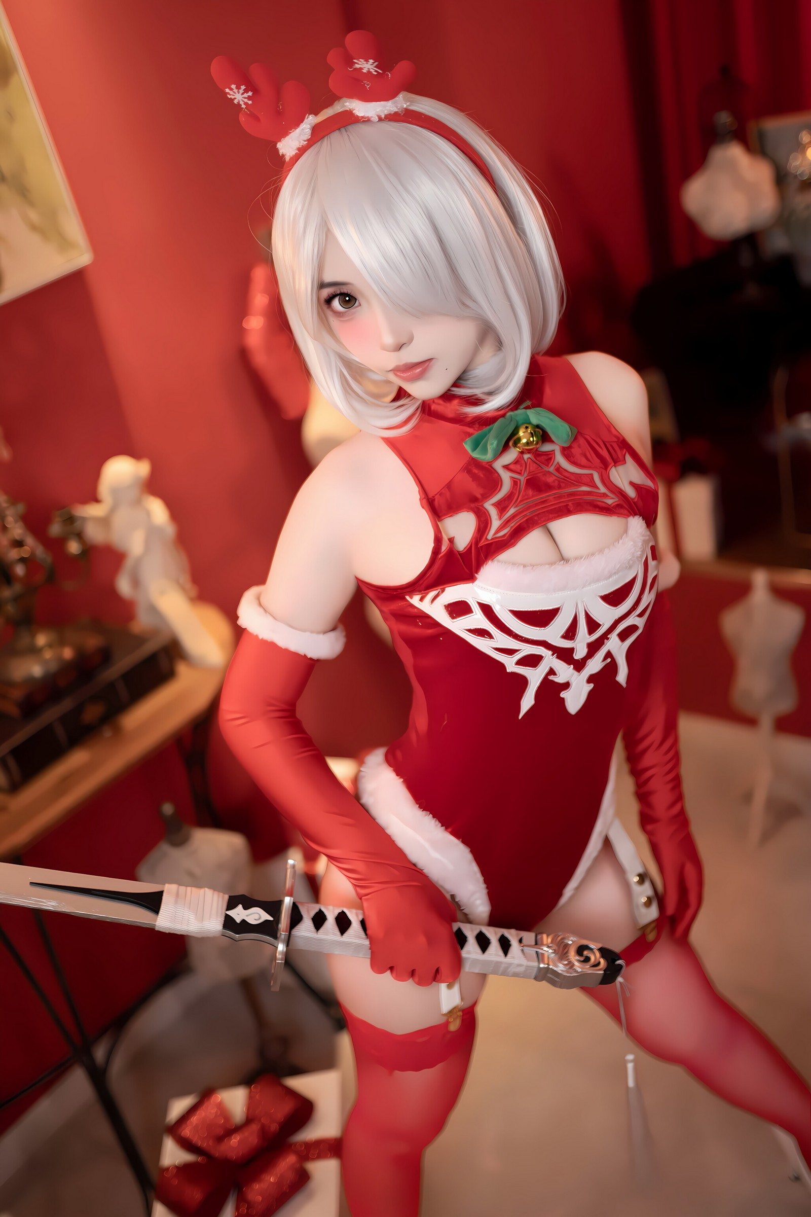 Bangni邦尼 – 圣诞尼尔 红裙御姐 Cosplay 写真集（132P-3V-966MB）插图5