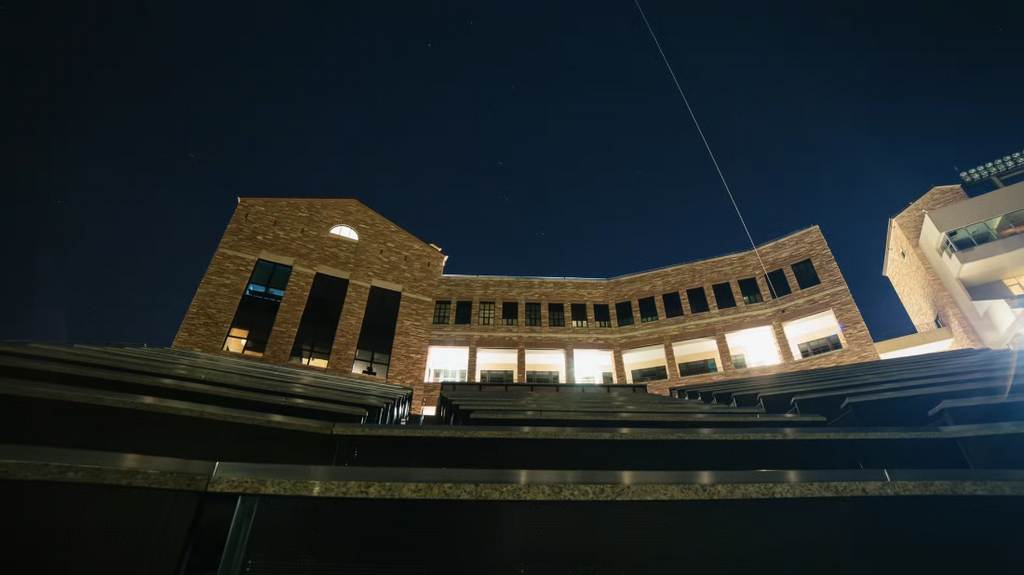 [Image: a8818ibyycmn.png]