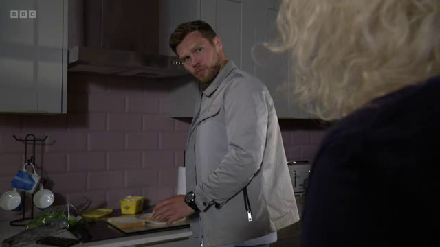 [Image: m5xi4parrr09.png]