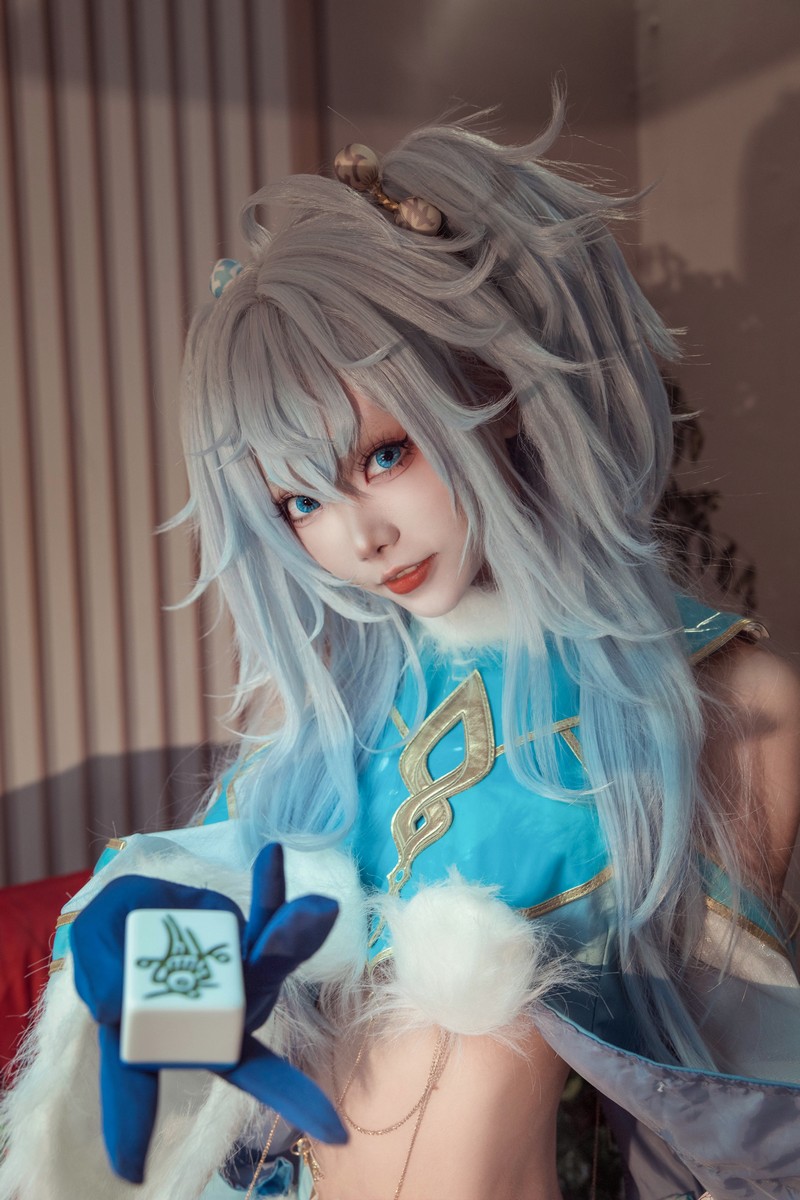 艾西Aiwest PA-15芙洛伦跃雪逢春Cosplay写真图集 高清美图合集 21P (128.7M)插图3