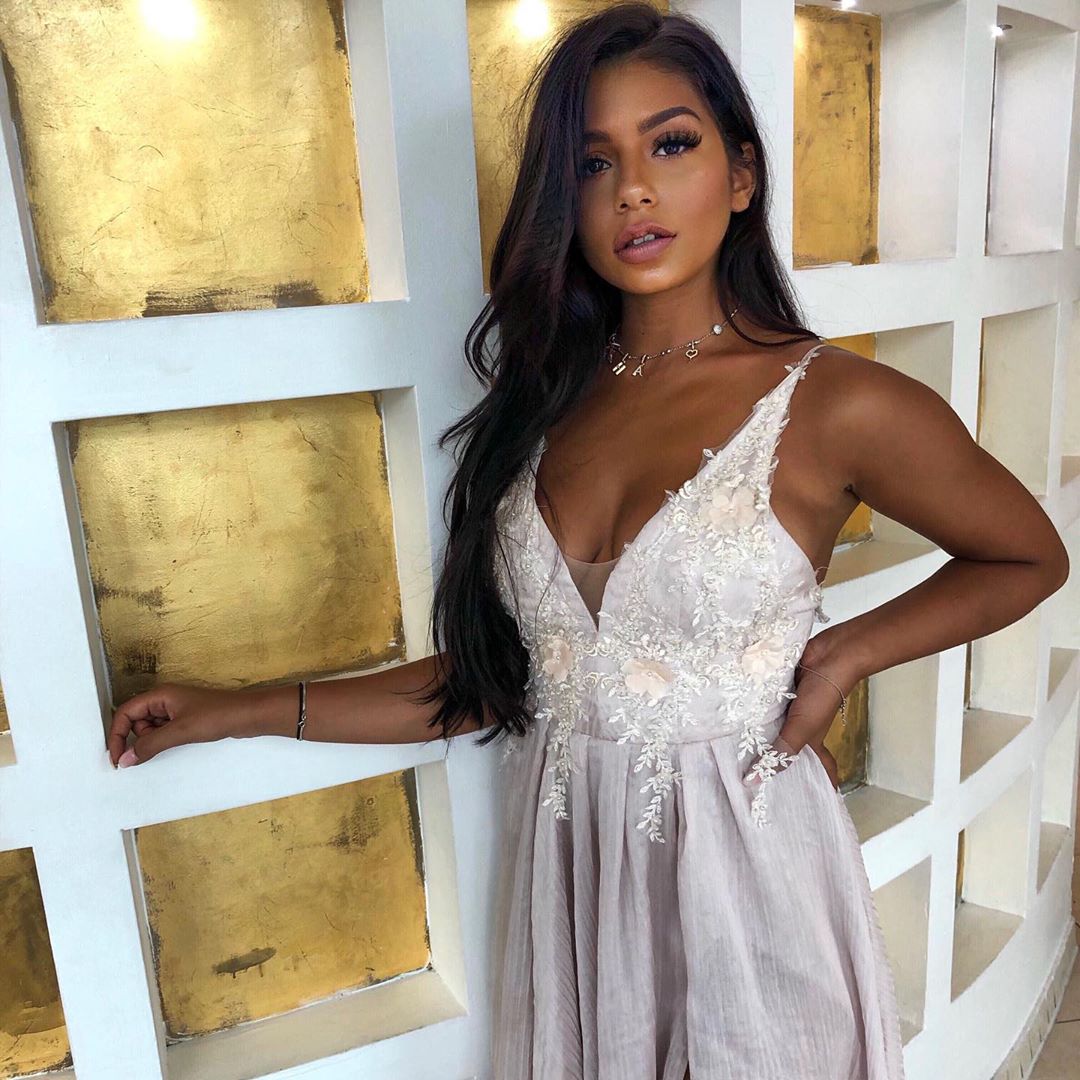 sabrinekhan-4.jpg