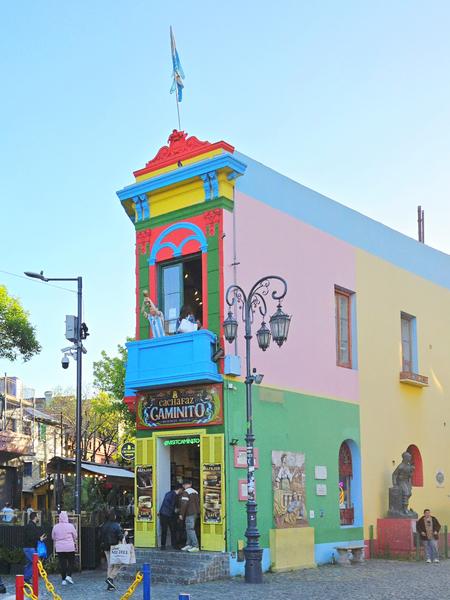 В джазе только девушки или аргентинско-бразильский калейдоскоп В джазе только девушки или аргентинско-бразильский калейдоскоп