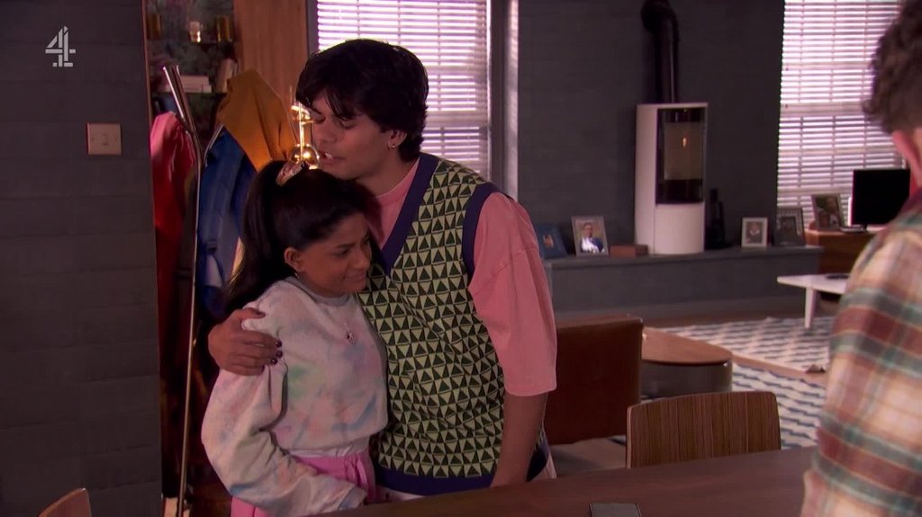 [Image: 6chpsx27mm7g.jpg]