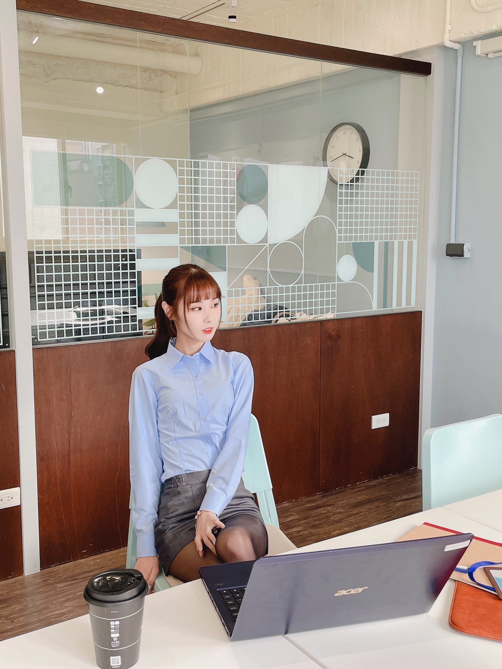 泥泥汝 OL 女郎 B 主题 写真＋视频合集｜高人气职业风作品（350P｜12V｜840MB）插图8