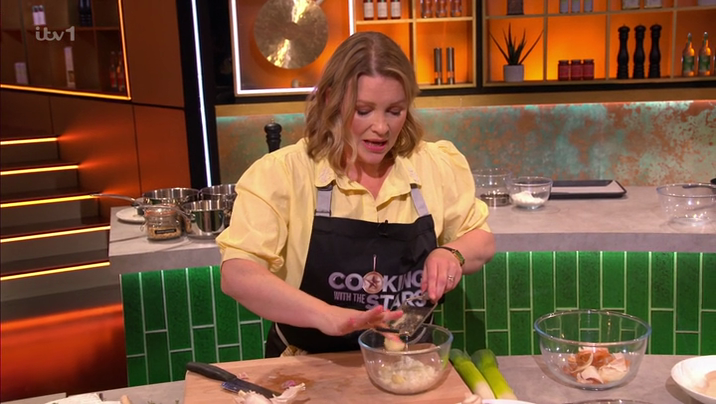 [Image: 2qucmdz5x7f5.png]