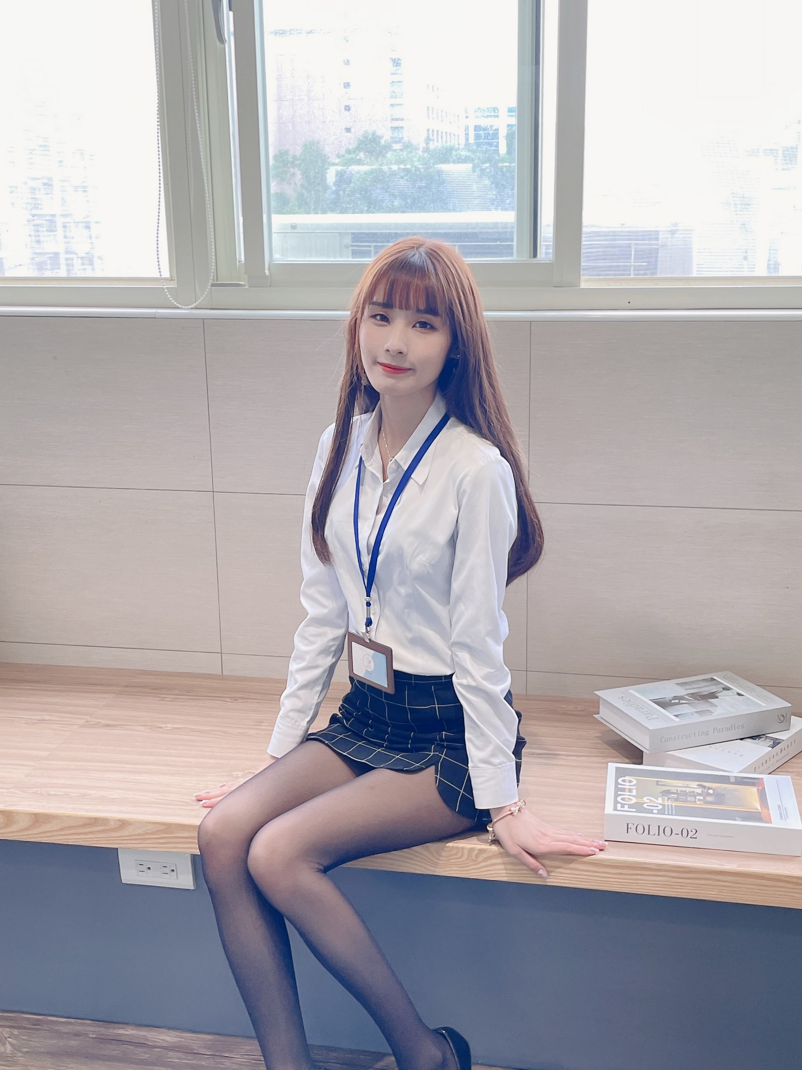 泥泥汝 OL 女郎 B 主题 写真＋视频合集｜高人气职业风作品（350P｜12V｜840MB）插图9