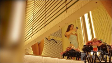 [Image: Voyeur27655095801.jpg]