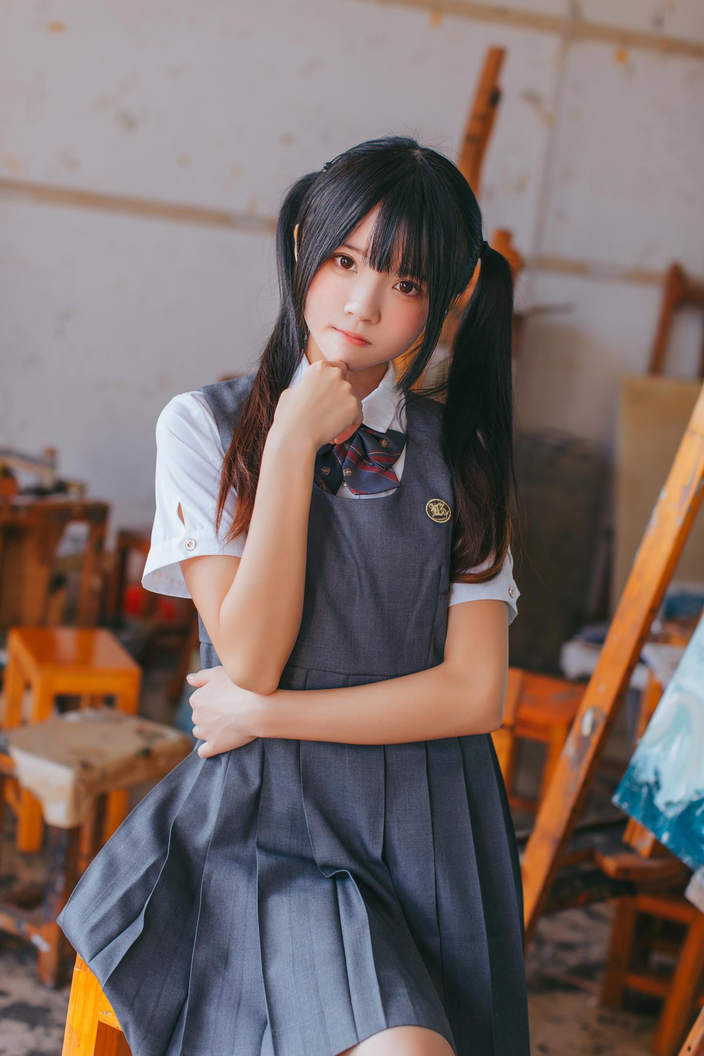 桜桃喵 NO.072 画室少女 1